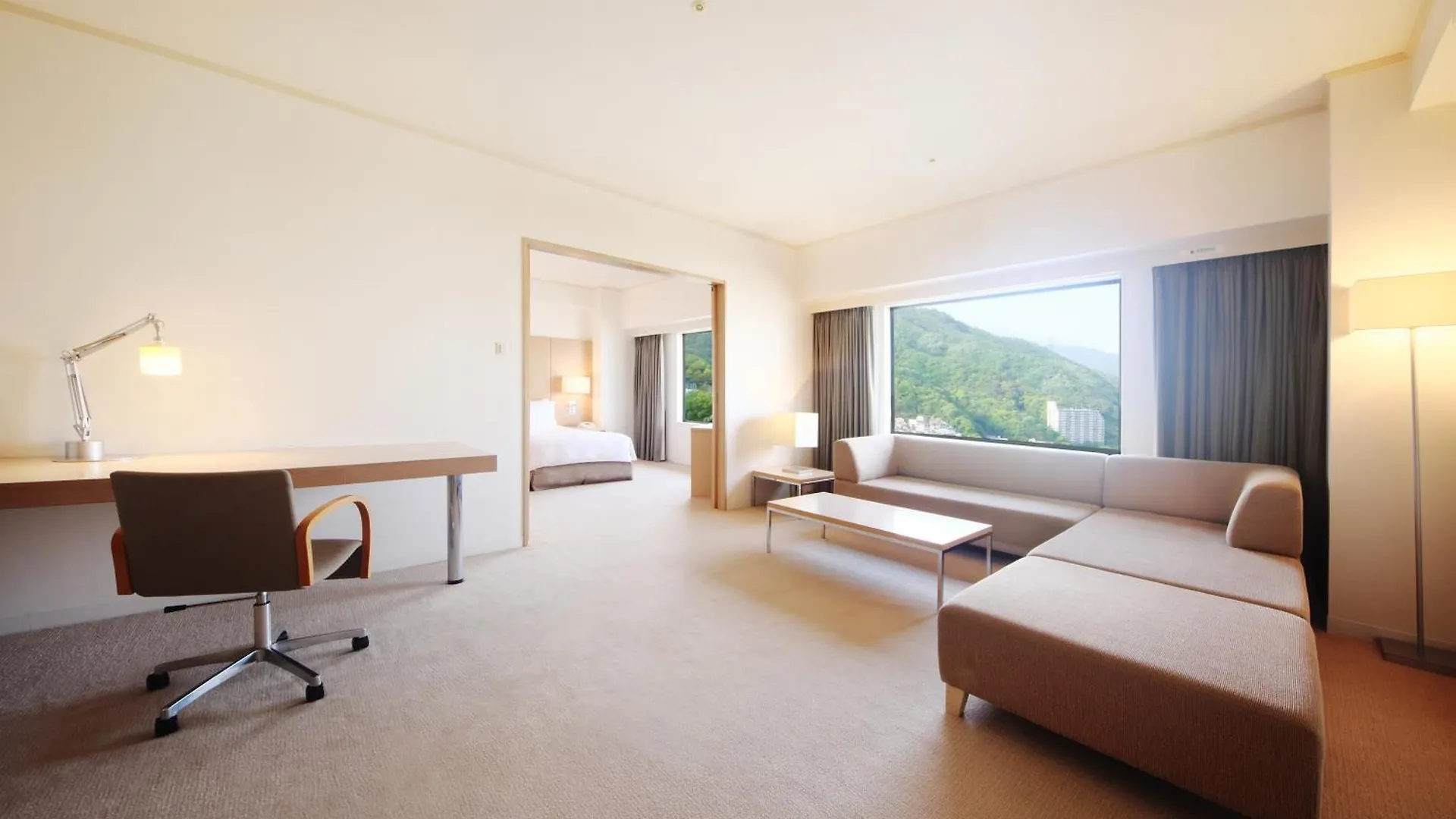 Hotel Ana Crowne Plaza Kobe By Ihg 5*,
