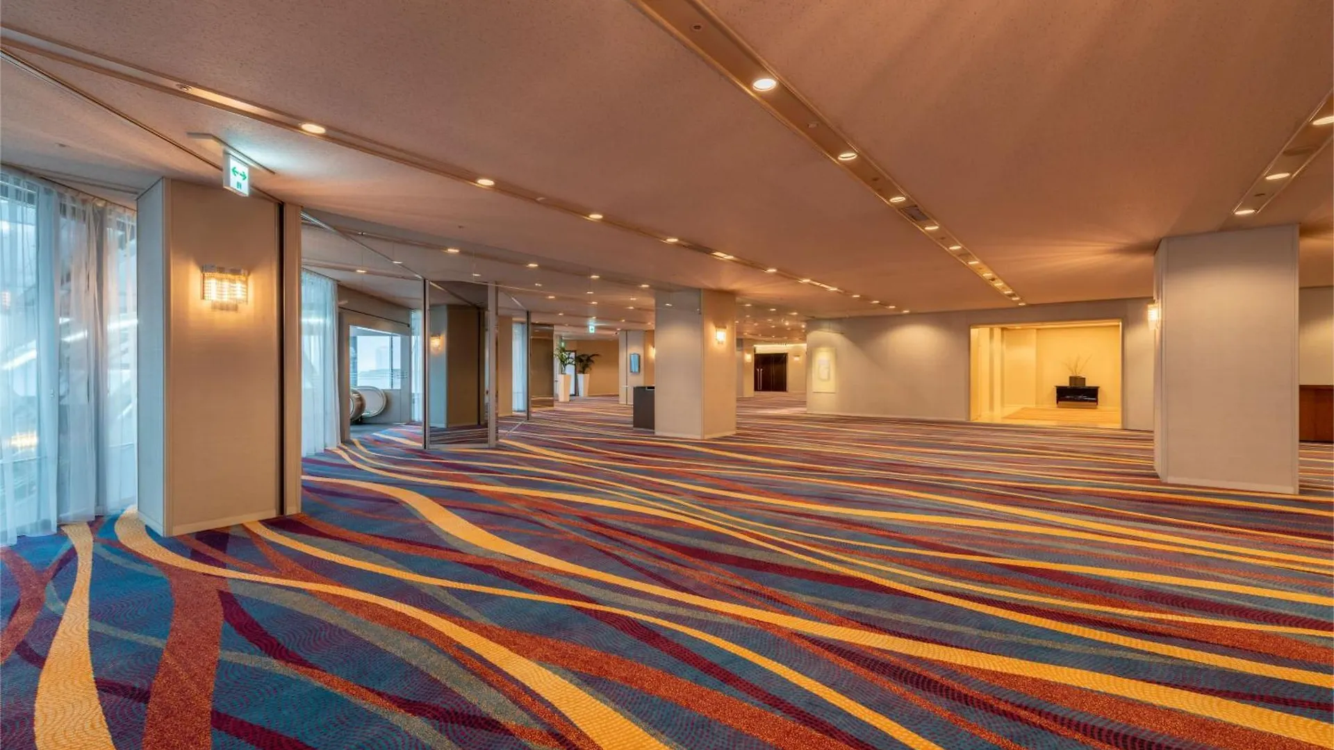 Hotel Ana Crowne Plaza Kobe By Ihg 5*,