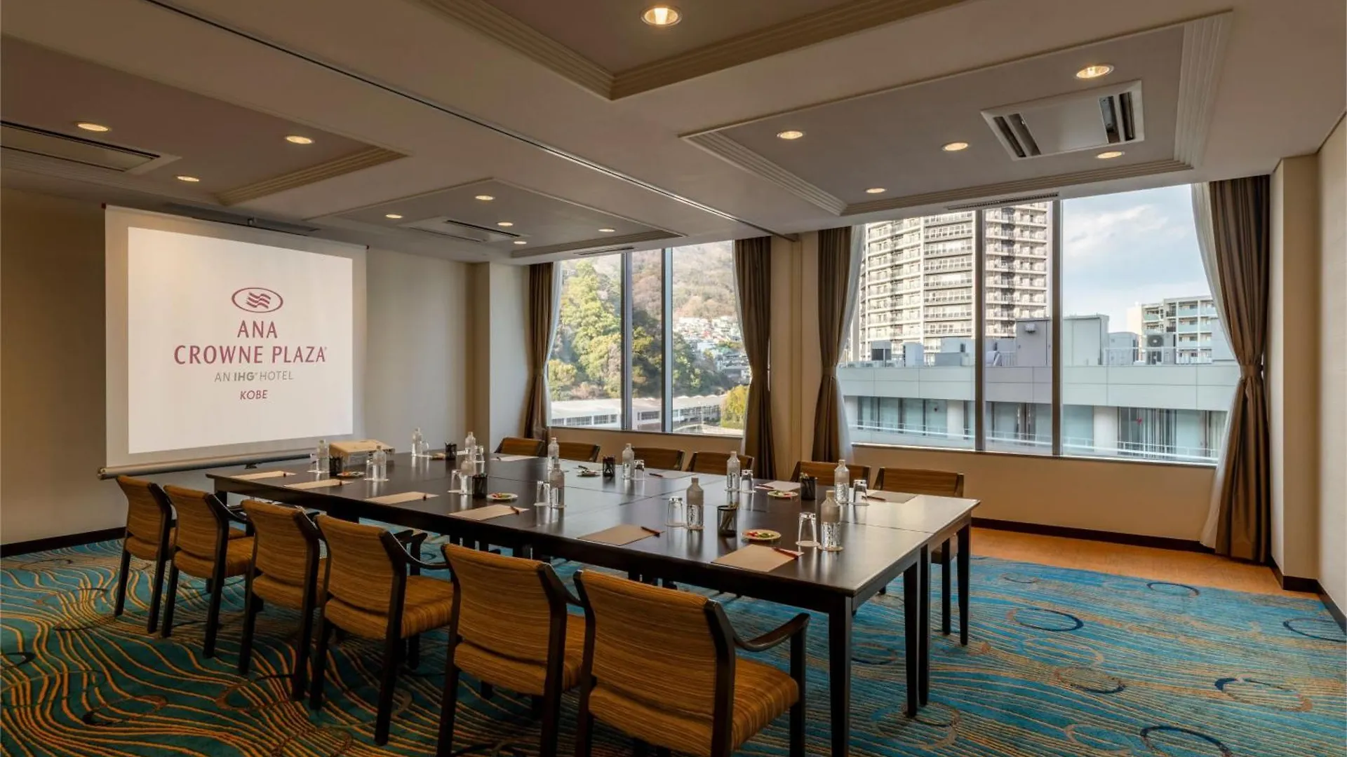 Hotel Ana Crowne Plaza Kobe By Ihg 5*,  Giappone
