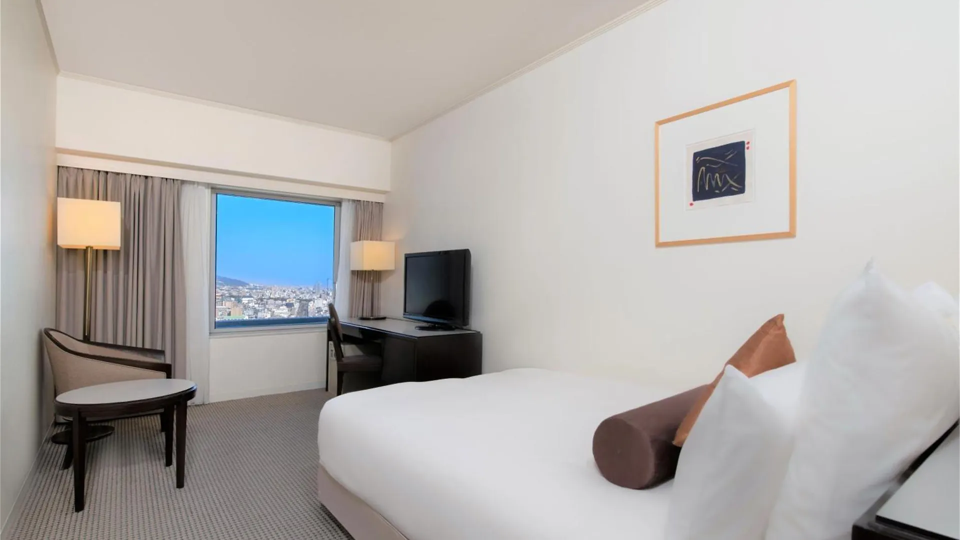 ANA Crowne Plaza Kobe, an IHG Hotel